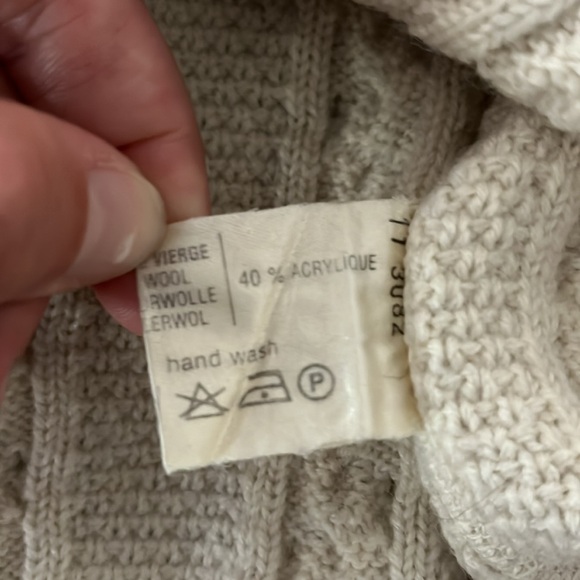 Vintage wool cardigan - Picture 7 of 7